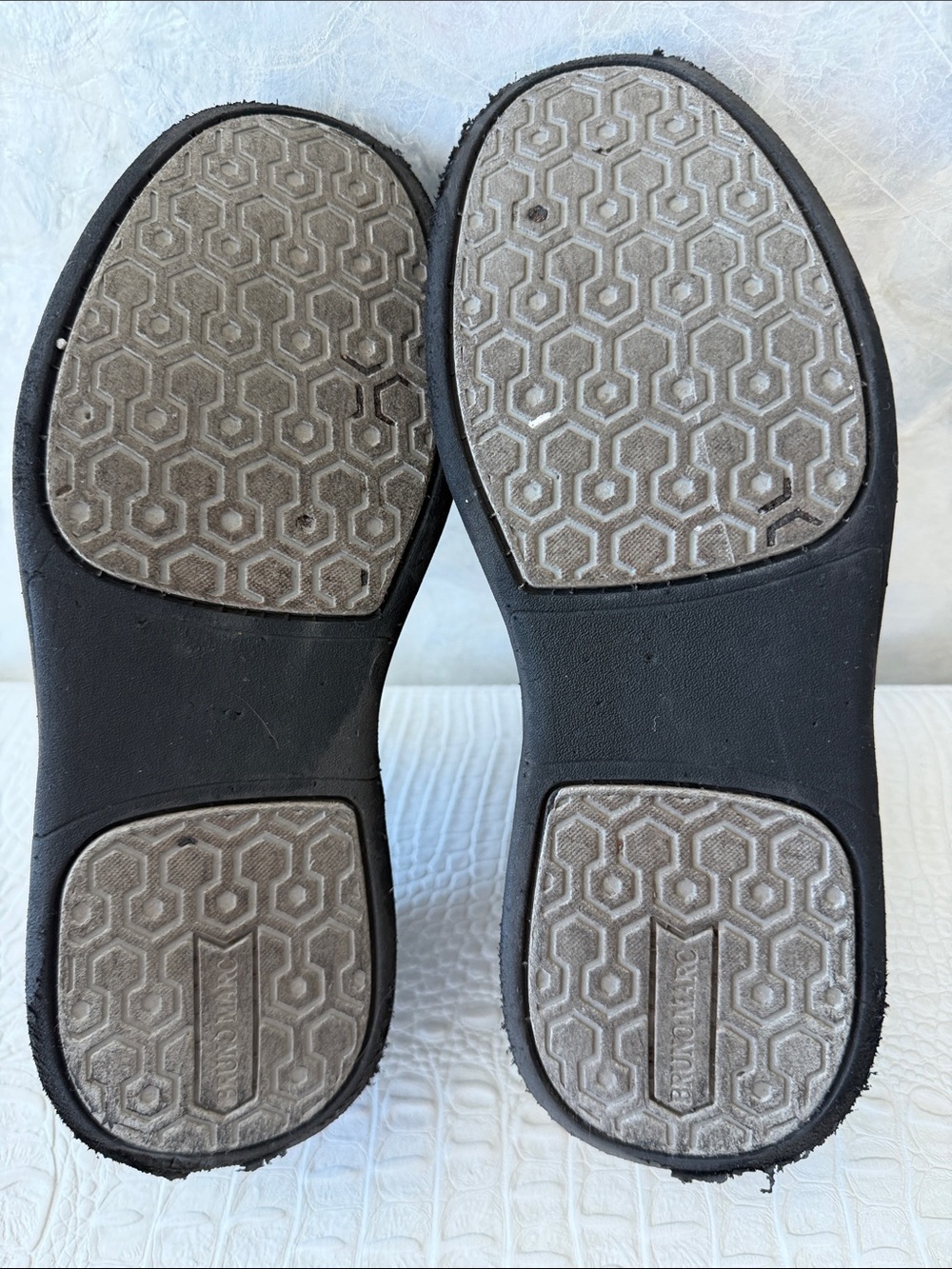 Boys Bruno Marc Two Pairs of Dress shoes/Sneakers - Black ,Navy Sizes 36-37,5 - Picture 12 of 17